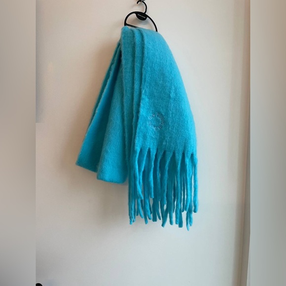 River Island Scarf - Picture 3 of 3